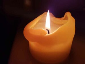 Are Paraffin Wax Candles Safe Or Toxic  Explained 2 300x225 